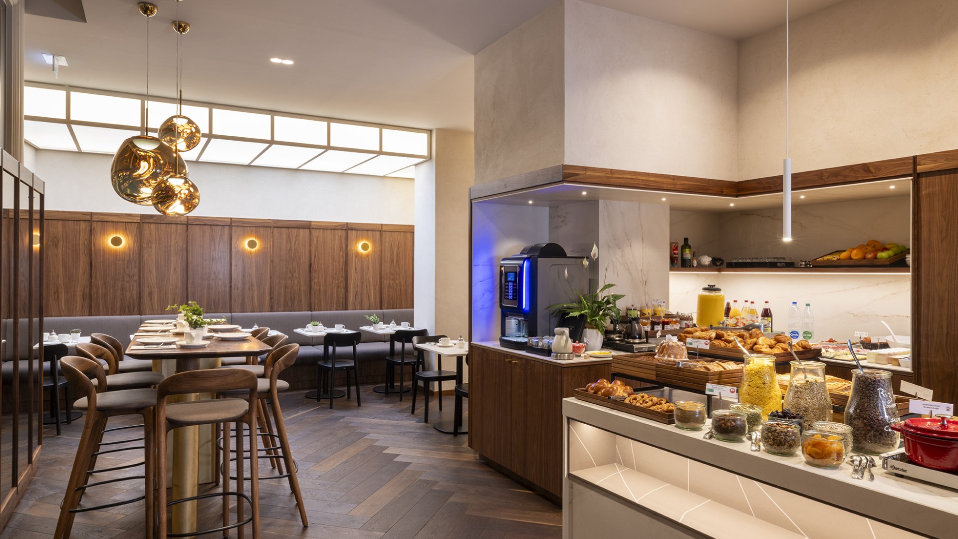 Salle petit-déjeuner Hôtel Gutenberg